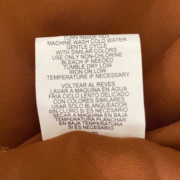 june & hudson Sienna Floral Medallion Printed Wrap Dress - Picture 12 of 13